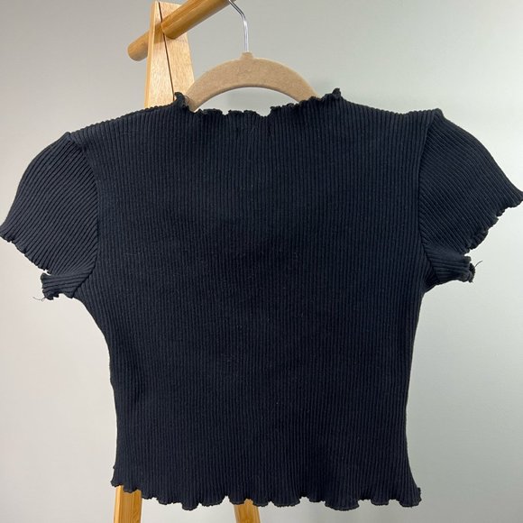 Black Ribbed Crop Top - Picture 2 of 5